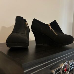 Top Moda Rita 2 Black Womens boots 9 gently worn